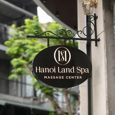 Hanoi Plaza Suite Hotel & Spa-3